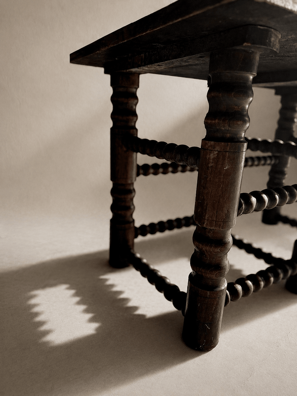 Brutalist Oak coffee table By Charles Dudouyt circa 1940s. – Coffee Table – MILLA OBJETS