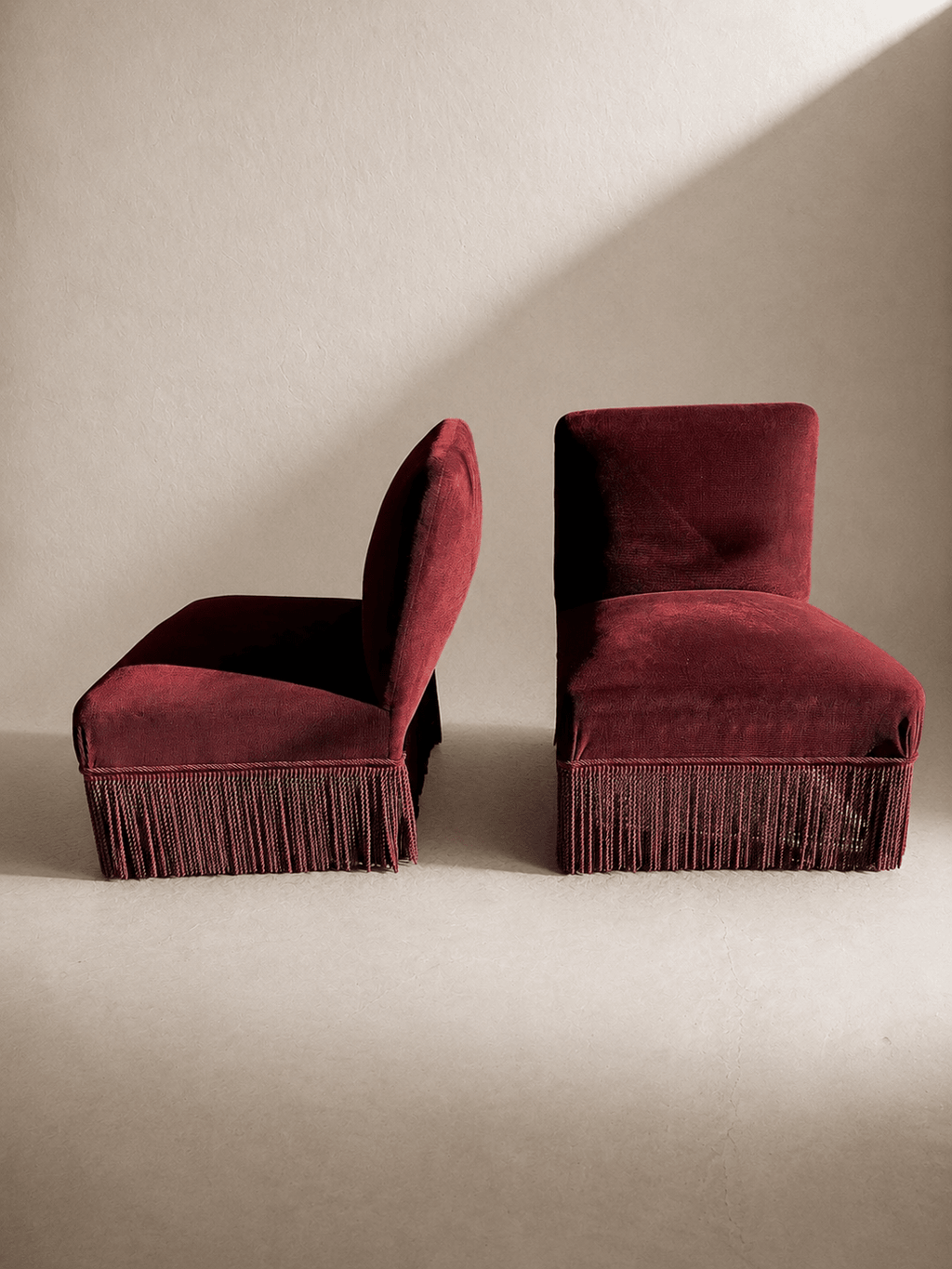 A pair of French Napoleon III red velvet slipper chairs with fringe – Armchair – MILLA OBJETS