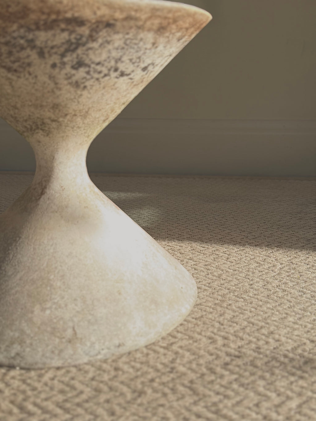 Willy Guhl Diablo Hourglass Planter