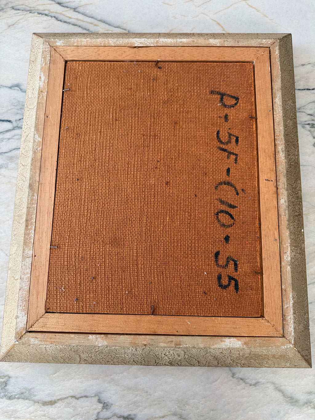 Mid-Century Modern Abstract Expressionist Oil Painting in Ribbed Gilt Frame – Painting – MILLA OBJETS