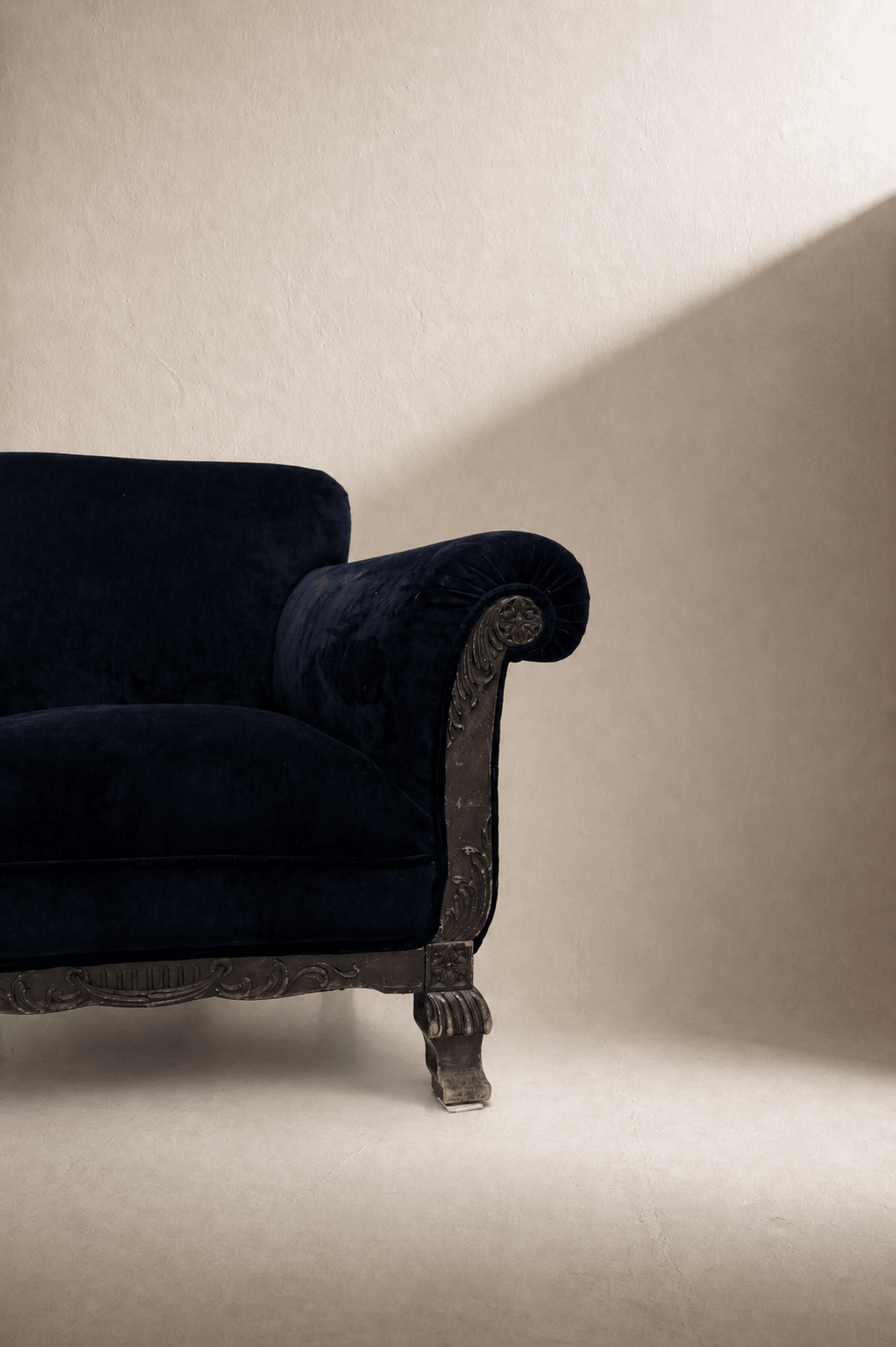 Pair Of Art Deco Velvet Armchairs – Armchair – MILLA OBJETS